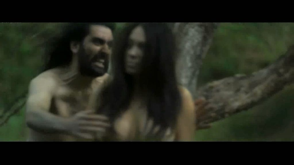 Nude woman get attacked by nude man in the movie Umbrage